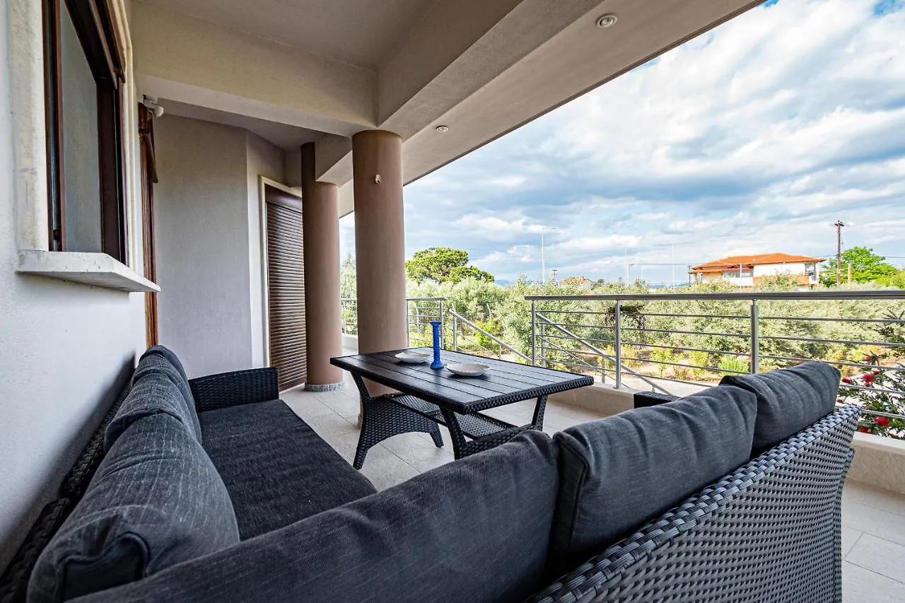 Holiday home Villa George By Rentalspro Services - Nea Potidea Halkidiki